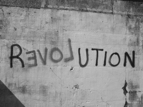 ASPETTANDO LA RIVOLUZIONE