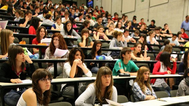 COME L’UNIVERSITA’ DI MASSA FAVORISCE IL NAZISMO SOCIALE