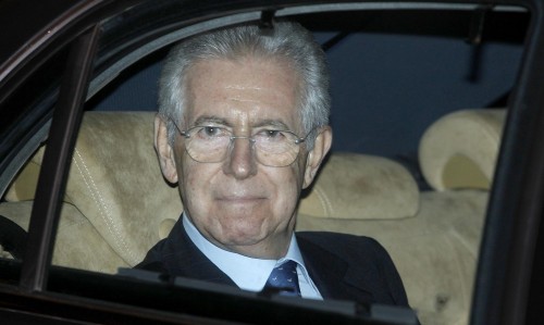MA PERCHE' MONTI PARLA COME UN AUTOMA ?
