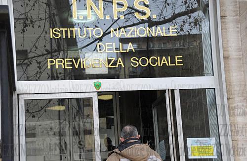 CAPIRE L’INPS E I CONTRIBUTI, PER NON ESSERE INGANNATI DAI GOLPISTI. @ MIO 0,2%.