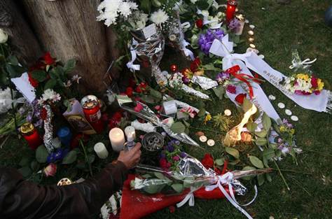 IL SUICIDIO AI TEMPI DELLA CRISI: ATTO DISPERATO O GESTO POLITICO ?