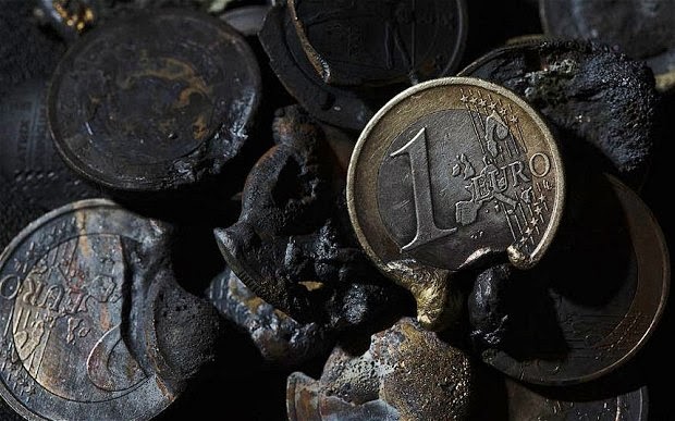 PANICO: SE SALTA ATENE, CHIUDONO I BANCOMAT DI TUTTA EUROPA