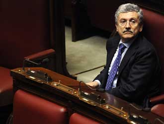 E QUESTO E' UN GIOCO DA BANDITI, AMICI MIEI, CHE SI CHIAMA DEMOCRAZIA !