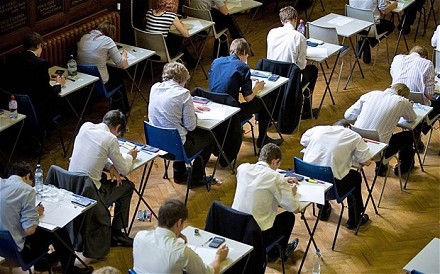 IL MAXI CONCORSO INDETTO DA MONTI (COSIDETTO DECRETO SFASCIA SCUOLA)