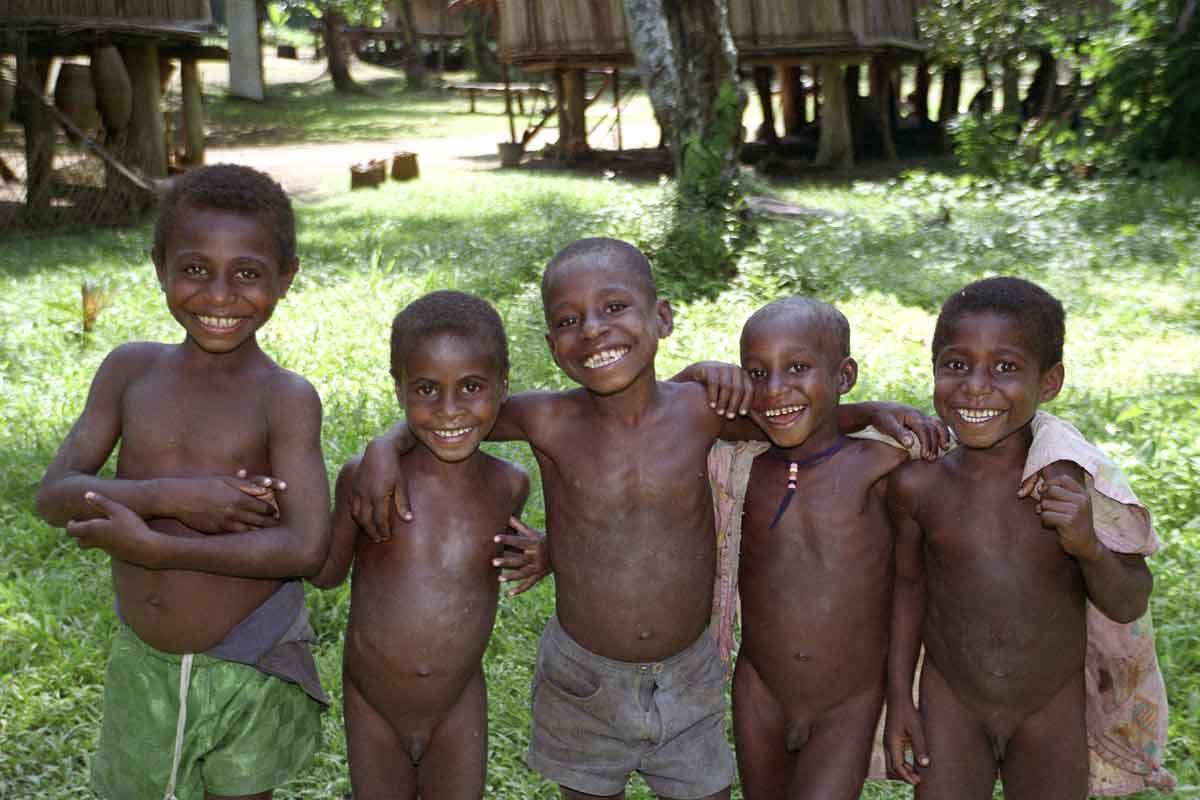 FATE CRESCERE I VOSTRI BAMBINI COME I PRIMITIVI