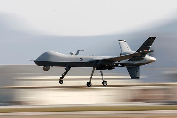 L'AVVENTO DEI DRONI ASSASSINI: LA GUERRA SEGRETA DELL'AMERICA