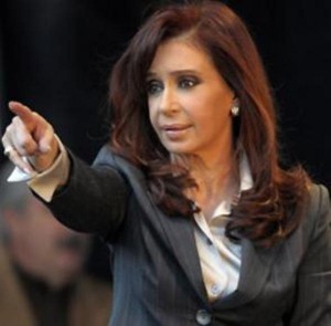 LA KIRCHNER ATTACCA IL CAPO DELLA COMUNITA' EBRAICA DI BUENOS AIRES