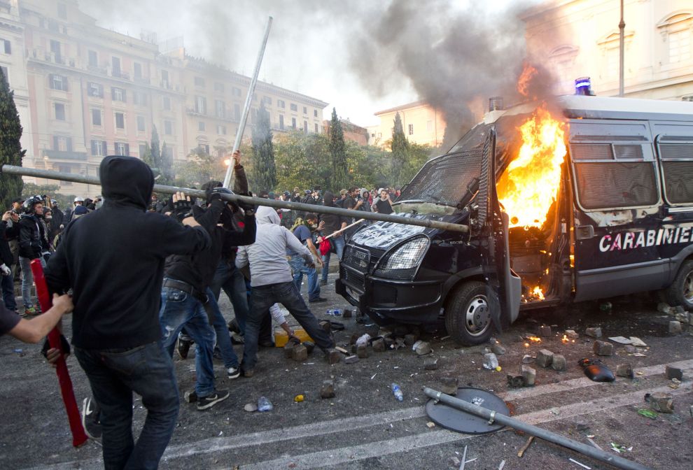 ITALIA - RISCHIO GUERRA CIVILE