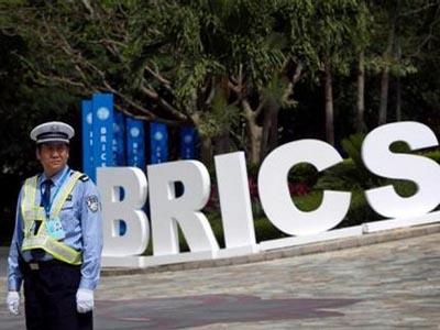 UNA BANCA SARA' IL CEMENTO DEI BRICS. UN’ALTERNATIVA FINANZIARIA AL DOLLARO E ALL'EURO