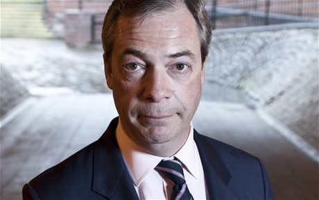 NON CHIAMATELO POPULISTA! NIGEL FARAGE VA PRESO SUL SERIO