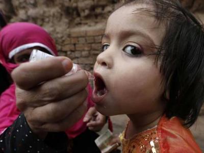 IN SIRIA E' SCOPPIATA LA POLIOMELITE E 20 MILIONI DI BAMBINI DEVONO ESSERE VACCINATI