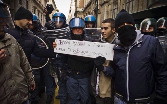 LA PROTESTA NAZIONALE DEL 9 DICEMBRE E L’INCOSTITUZIONALITA’ DELLA LEGGE PORCELLUM. UNA SINGOLARE COINCIDENZA ?