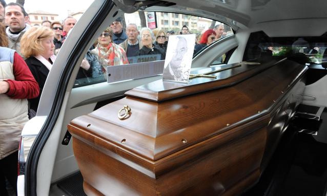 LA CRISI UCCIDE