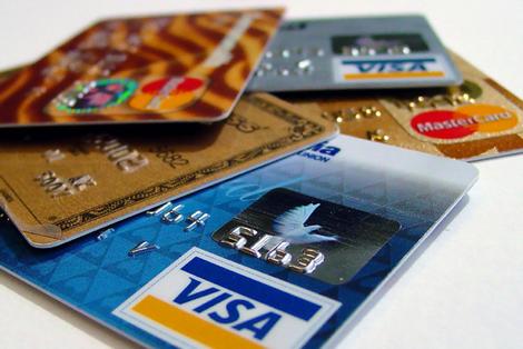 L’ALBERO DELLA CUCCAGNA DELLE CARTE DI CREDITO