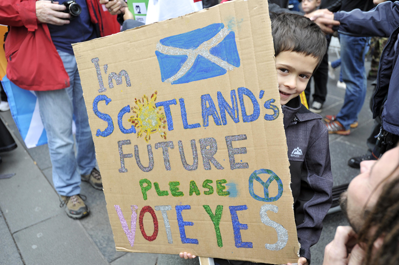 UNA LENTA DISCESA AGLI INFERI: SEMPLICI SEPARATISTI O PRECURSORI DEI FUTURI MICROSTATI ?