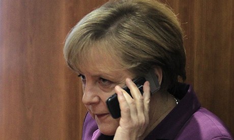 MA LA MERKEL E' AUTORIZZATA A COMANDARE IN EUROPA ?