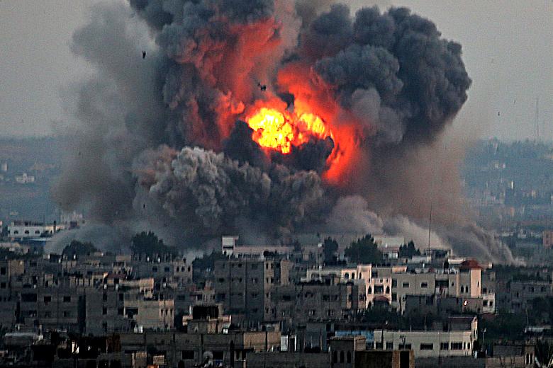 GRILLO, GAZA E IL DIRITTO DI DIFESA