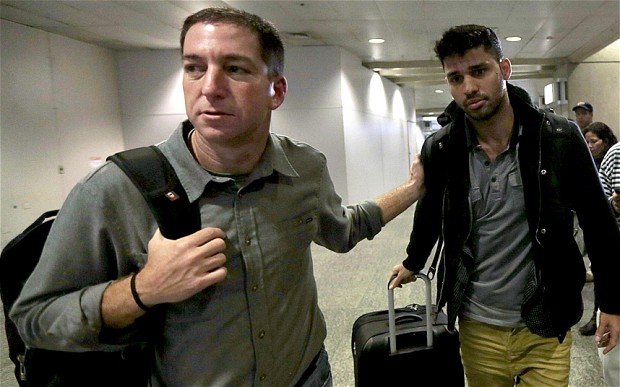 IL FUTURO DISTOPICO DI ORWELL E' QUASI QUI: UNA CONVERSAZIONE CON GLENN GREENWALD