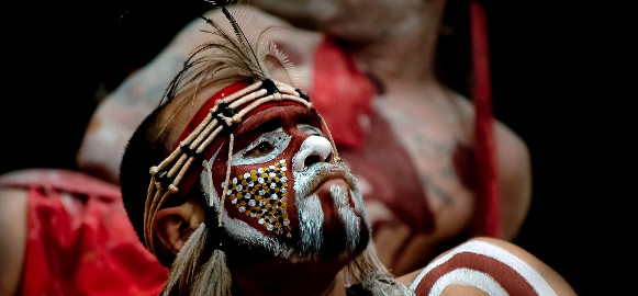 GUERRA, CIRCO E INGIUSTIZIA IN AUSTRALIA