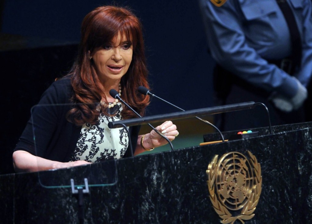 I VERI TERRORISTI SONO QUELLI CHE DESTABILIZZANO LE ECONOMIE DEGLI ALTRI PAESI ATTRAVERSO LA SPECULAZIONE. IL DISCORSO ESEMPLARE DI CRISTINA KIRCHNER ALL'ASSEMBLEA DELL'ONU
