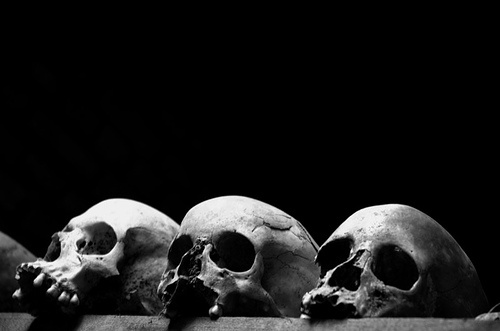 DA POL POT ALL’ISIS: TUTTO QUELLO CHE VOLA CONTRO TUTTO QUELLO CHE SI MUOVE