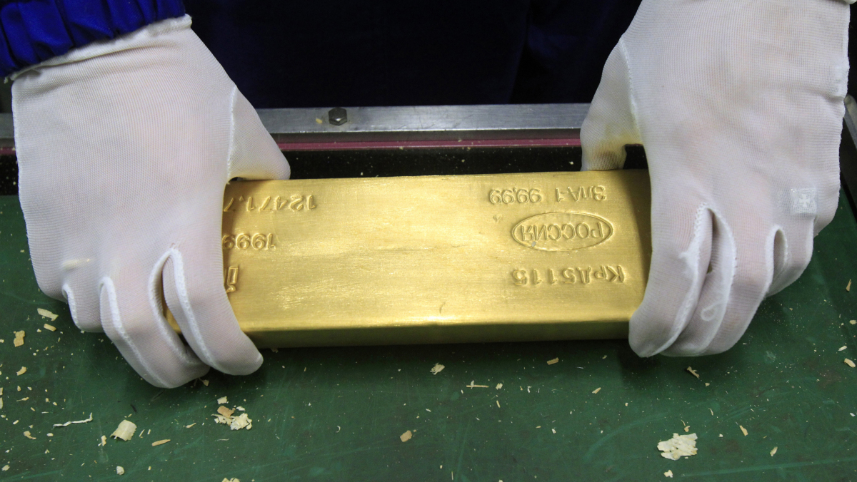 LA RUSSIA VERSO L'ABBANDONO DEL DOLLARO, AUMENTA LE RISERVE IN ORO E SI LIBERA DEI BOND USA