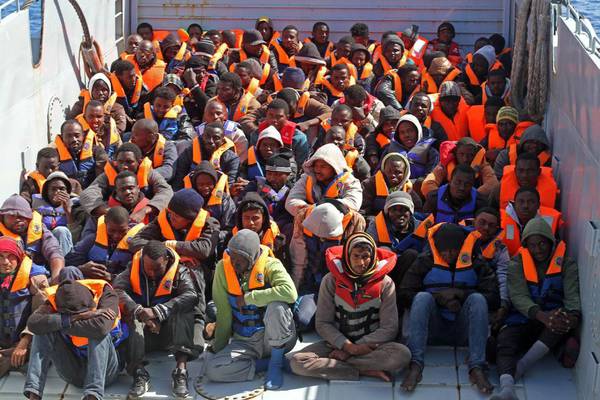 SUGLI IMMIGRATI