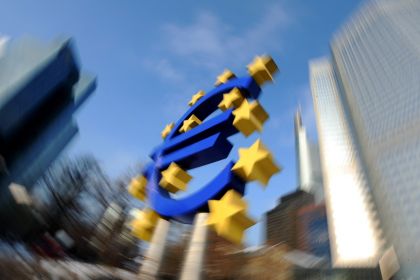 SAPIR: APRITE GLI OCCHI, L'EURO STA PORTANDO L'EUROPA IN GUERRA