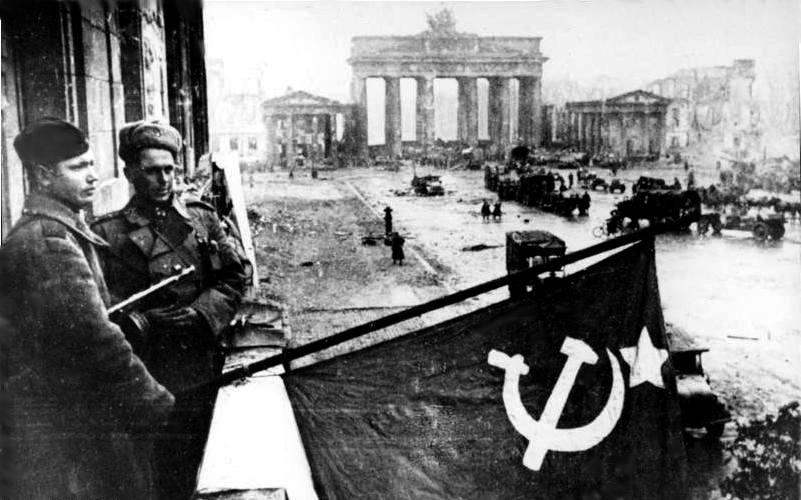 CHI HA VINTO LA SECONDA GUERRA MONDIALE ?