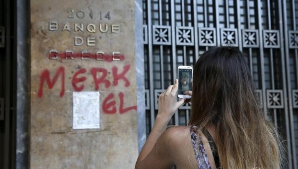 SYRIZA DEVE PRENDERE IL CONTROLLO DELLA BANCA CENTRALE E NAZIONALIZZARE LE BANCHE