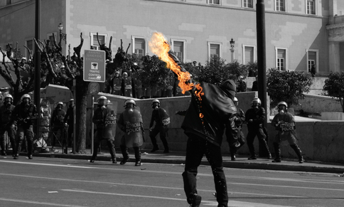 GREXIT PER INSURREZIONE ?