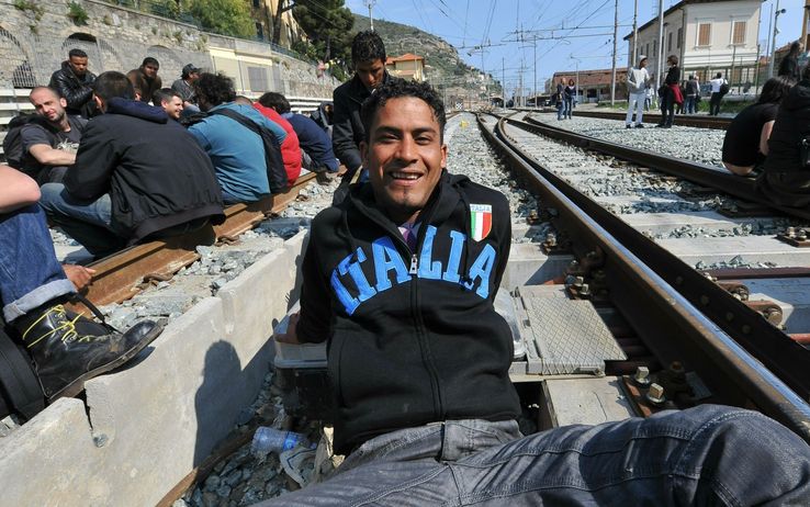 MIGRANTI: MOLTI PICCIONI CON UNA FAVA (USA-UE-NATO)