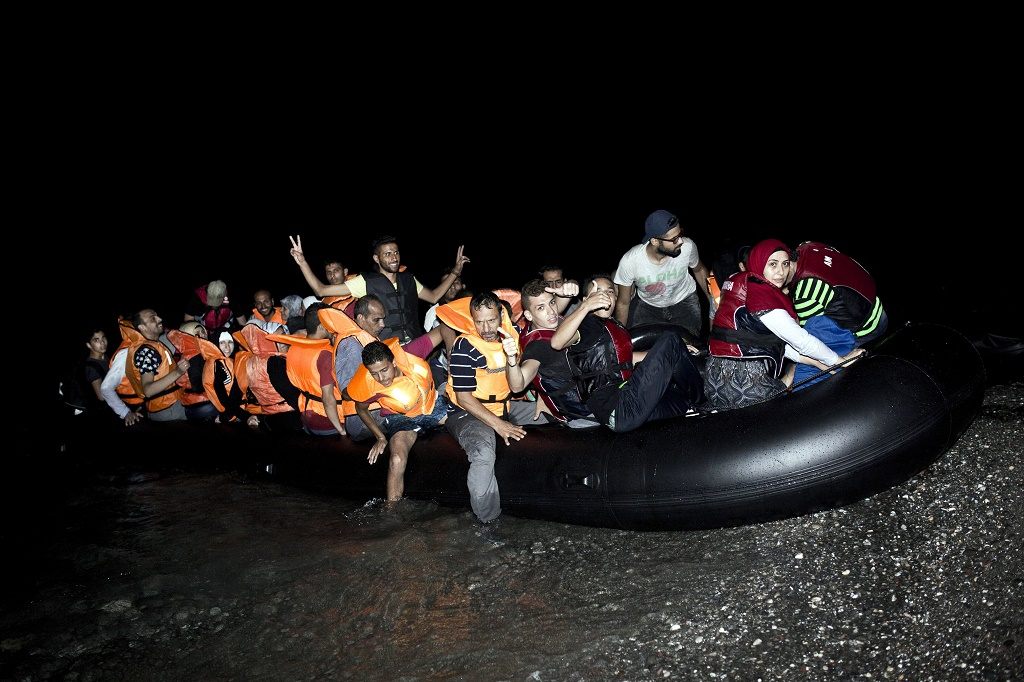 L'IMMIGRAZIONE ? E' UNA STRATEGIA USA PER CONTROLLARE L'EUROPA