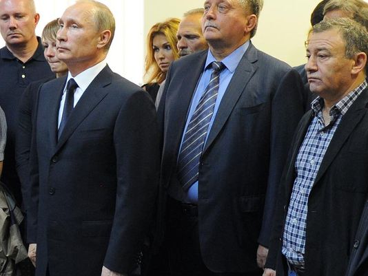 C’E’ UN LENTO COLPO DI STATO CONTRO PUTIN GIA’ IN AZIONE ?
