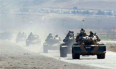 LA TURCHIA SCENDE IN GUERRA. MA DA CHE PARTE ?
