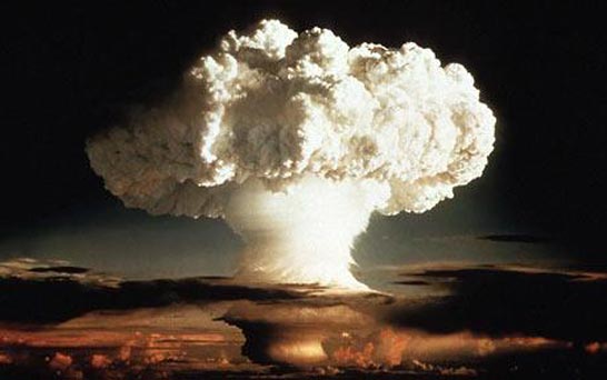 UN AFFARE DISGUSTOSO – NETANYAHU STA SPINGENDO LA NATO SUL CIGLIO DI UNA GUERRA NUCLEARE