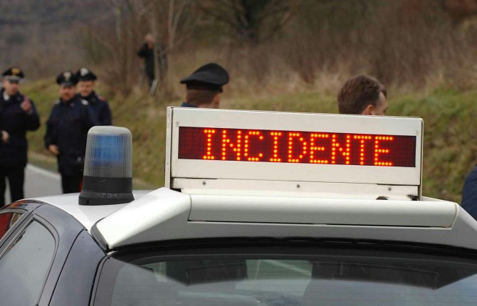 SE DOMANI ANDATE IN AUTO DAL DOTTORE, CAGATEVI SOTTO. ALTRO CHE ISIS