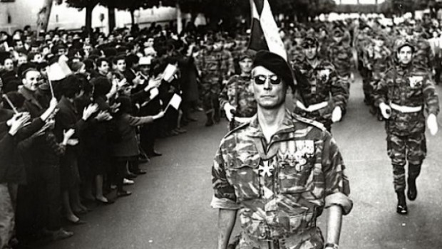 LE OMBRE DELL'ALGERIA: IL CONTESTO PERDUTO NEGLI ATTACCHI DI PARIGI