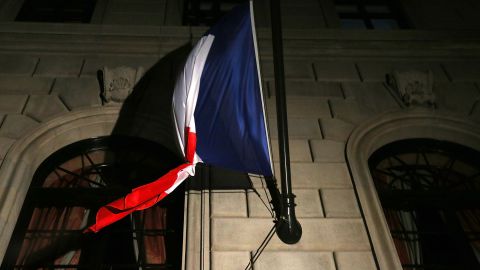 REPUBBLICA O GUERRA CIVILE