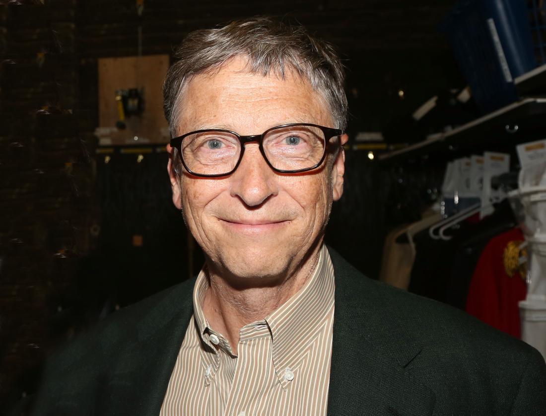 BILL GATES SI SCHIERA A FAVORE DI UN SOCIALISMO AUTORITARIO E AFFERMA: LA DEMOCRAZIA E' UN PROBLEMA