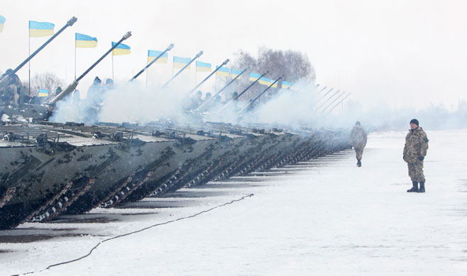 VUOI LA GUERRA ? LA RUSSIA E' PRONTA ALLA GUERRA