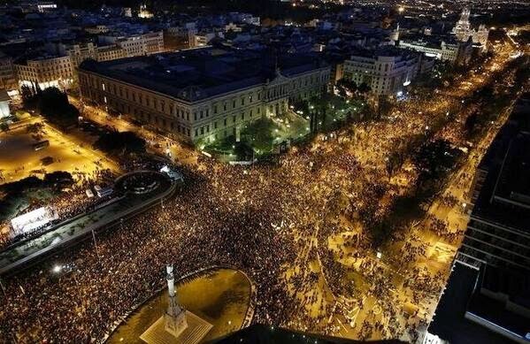 LA PROTESTA CRESCE: RISCHIAMO UNA CRISI ESPLOSIVA E INCONTROLLABILE