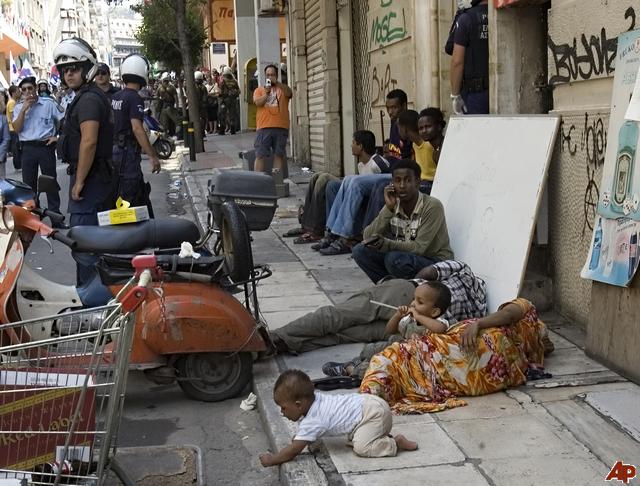 L'ULTIMA FOLLIA. CACCIARE I GRECI DALLA GRECIA