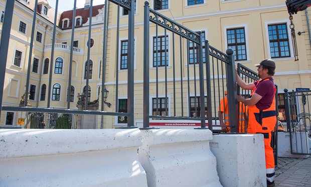 LO STAFF DEL BILDERBERG FA GLI ULTIMI NERVOSI AGGIUSTAMENTI PRIMA DELL’ARRIVO DEI RICCHI E POTENTI