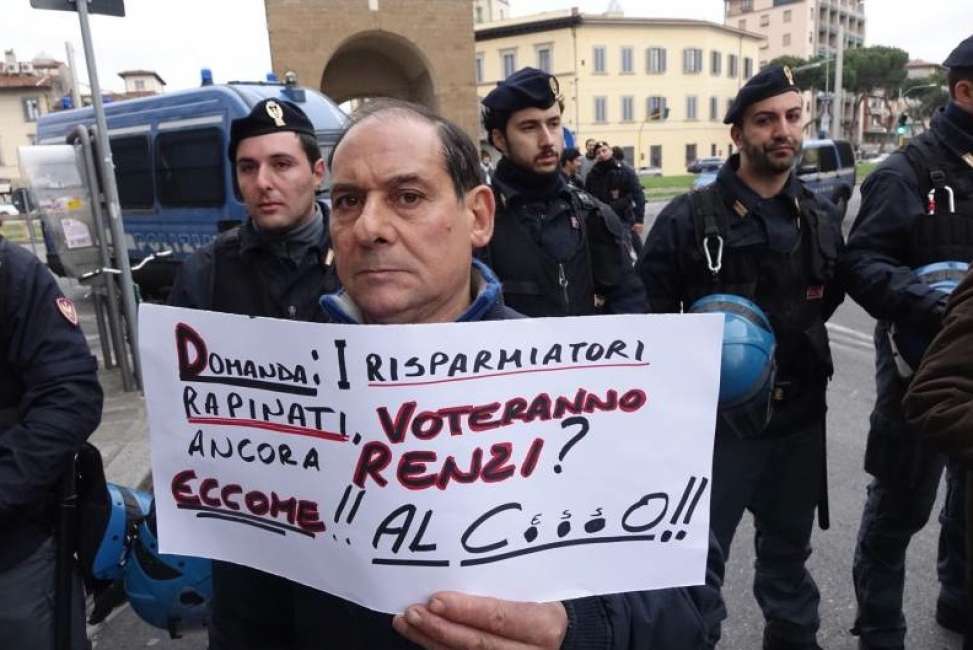 SE TOCCATE I RISPARMI VI VENIAMO A CERCARE