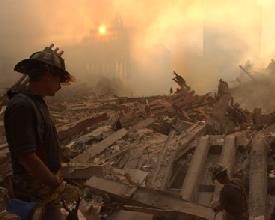 EROE DI GROUND ZERO ASSALITO DA UNA SQUADRA ‘SWAT’