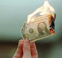 IL DOLLARO DETRONIZZATO DAL DEFICIT