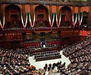 IL GARANTISMO A DUE VELOCITA’ DEI POLITICI E DEGLI UOMINI DI STRADA
