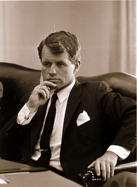 ROBERT KENNEDY: NUOVE PROVE SULLA PRESENZA DI UN SECONDO KILLER