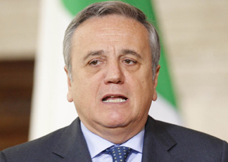 IL LIBRO VERDE DI SACCONI: CHI NON LAVORA NON OSI MANGIARE